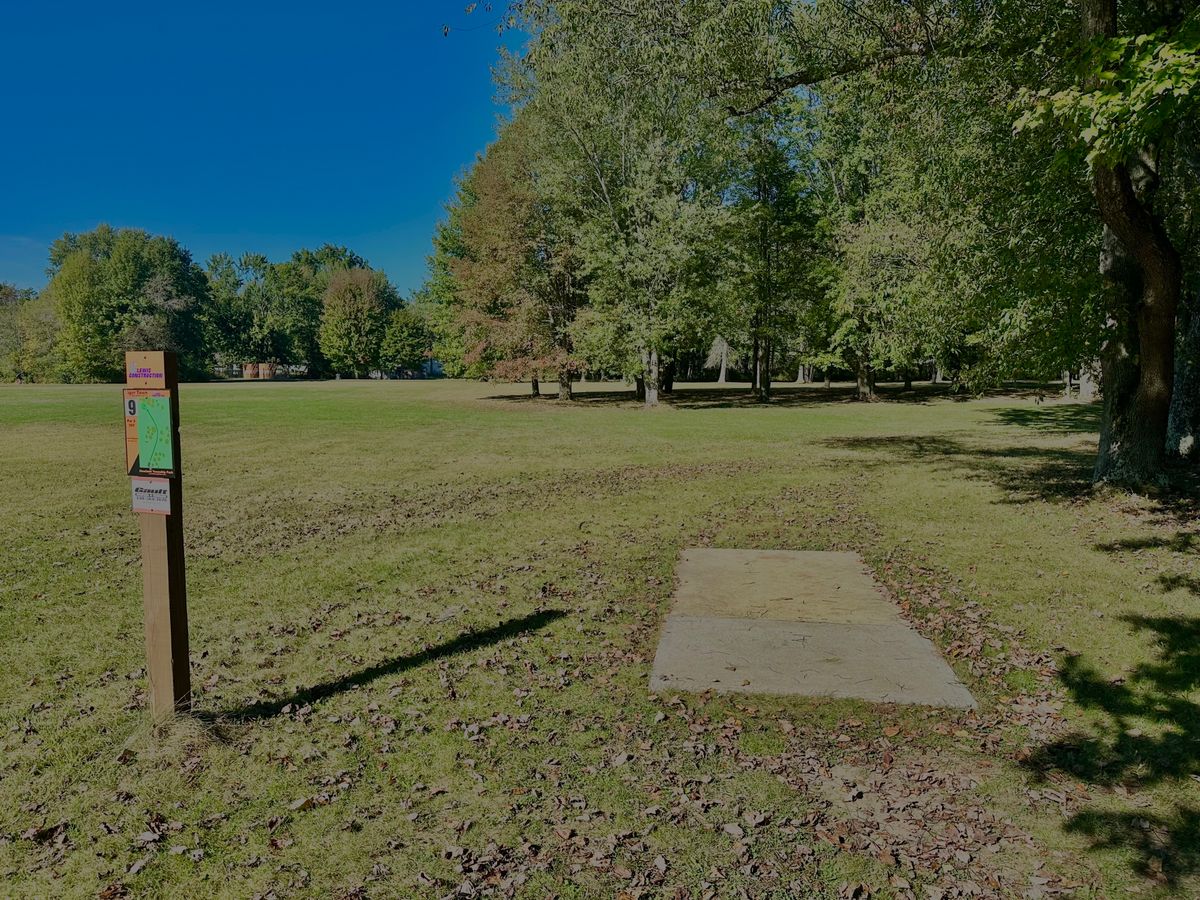 Tee Pad Hole 9