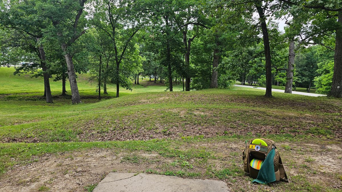 Hole 5 tee pad