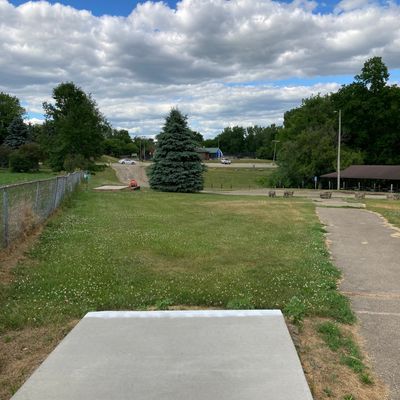 Hole 2 White (long)