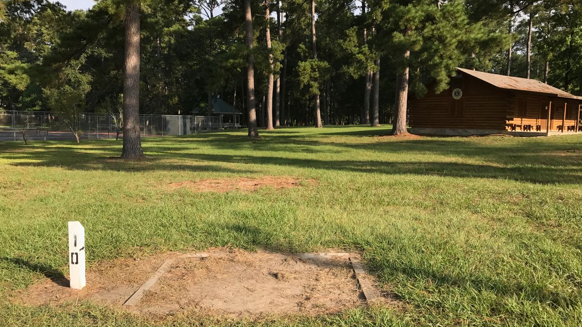 Hole 10
