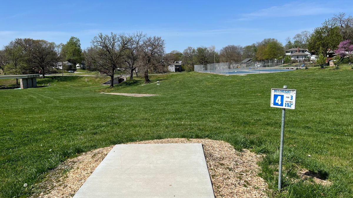 Hole 4