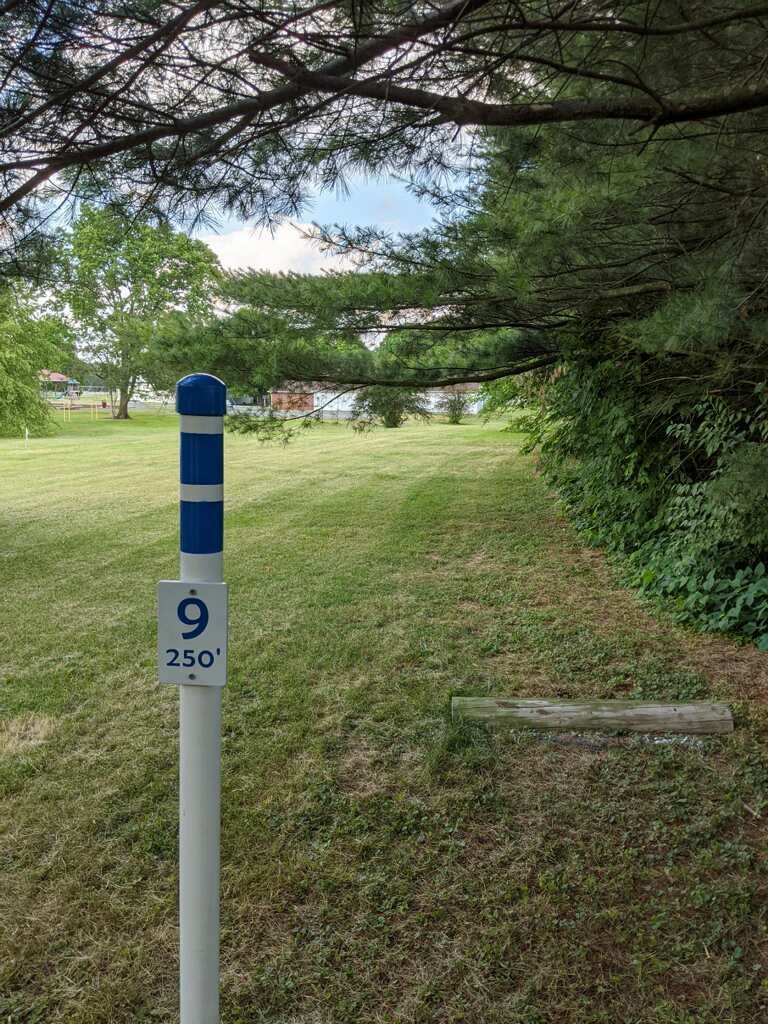 Hole 9 - Blue