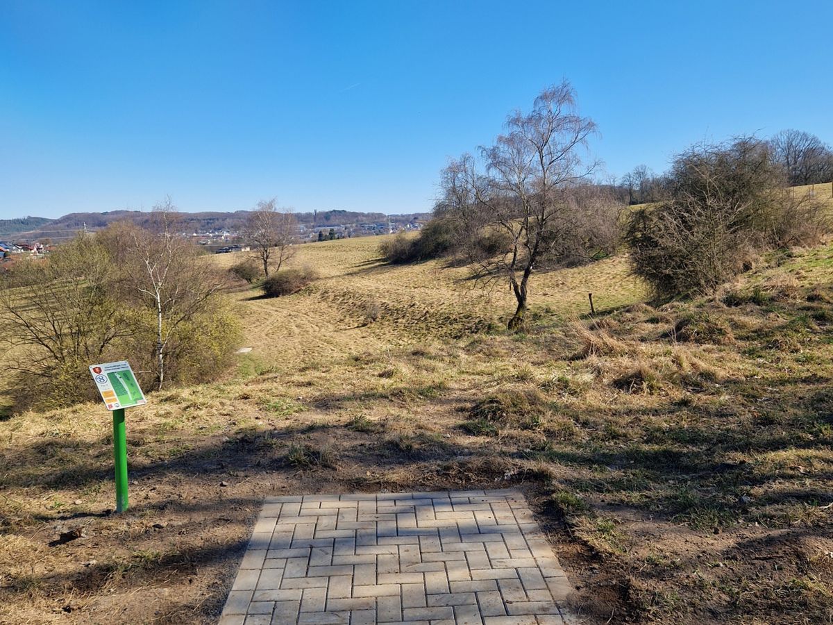 Abwurf Bahn 8 (lang)