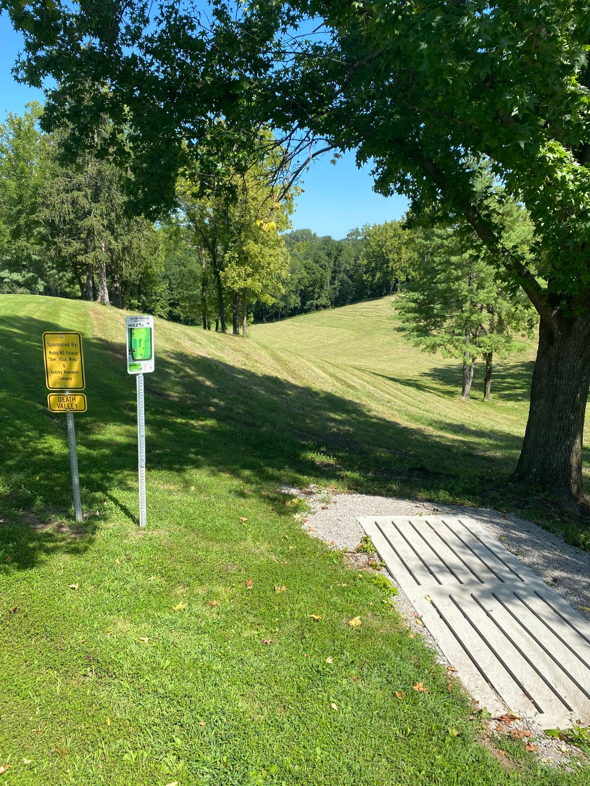 Hole 16 tee pad