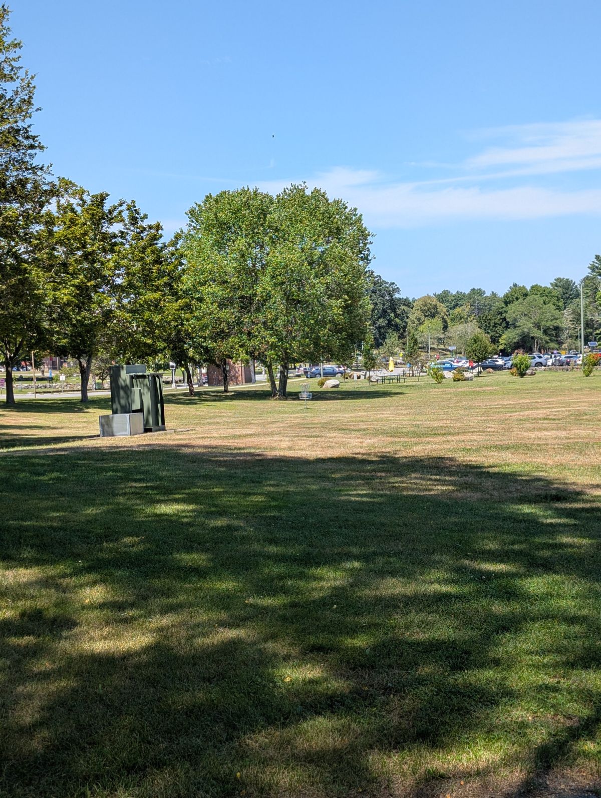 Hole 9 basket location