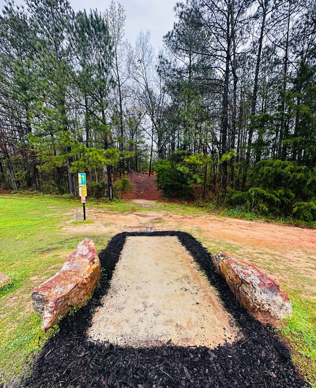 An initial tunnel shot into the gap to start your round
