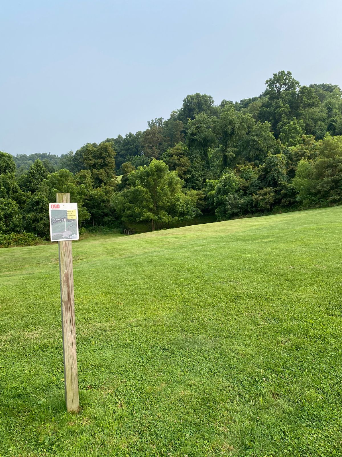 Hole 3 tee