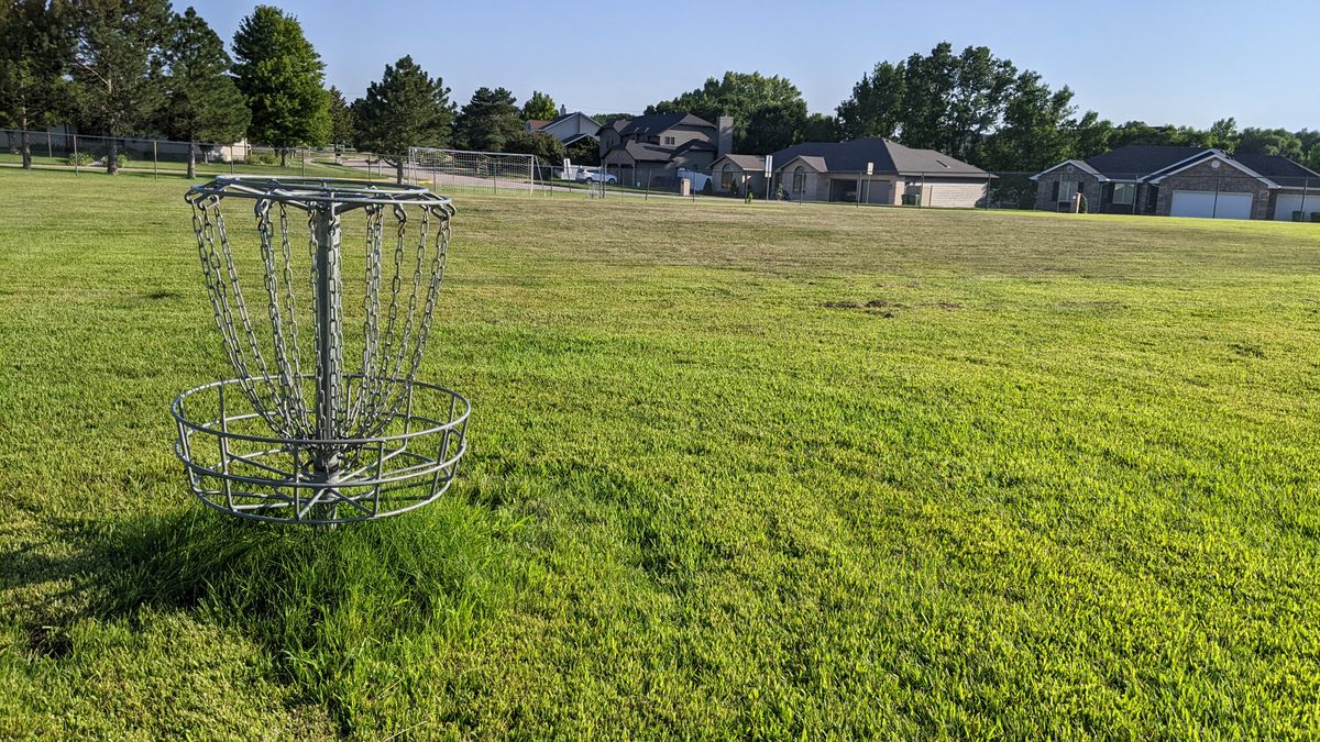 Basket 1, Tee #2