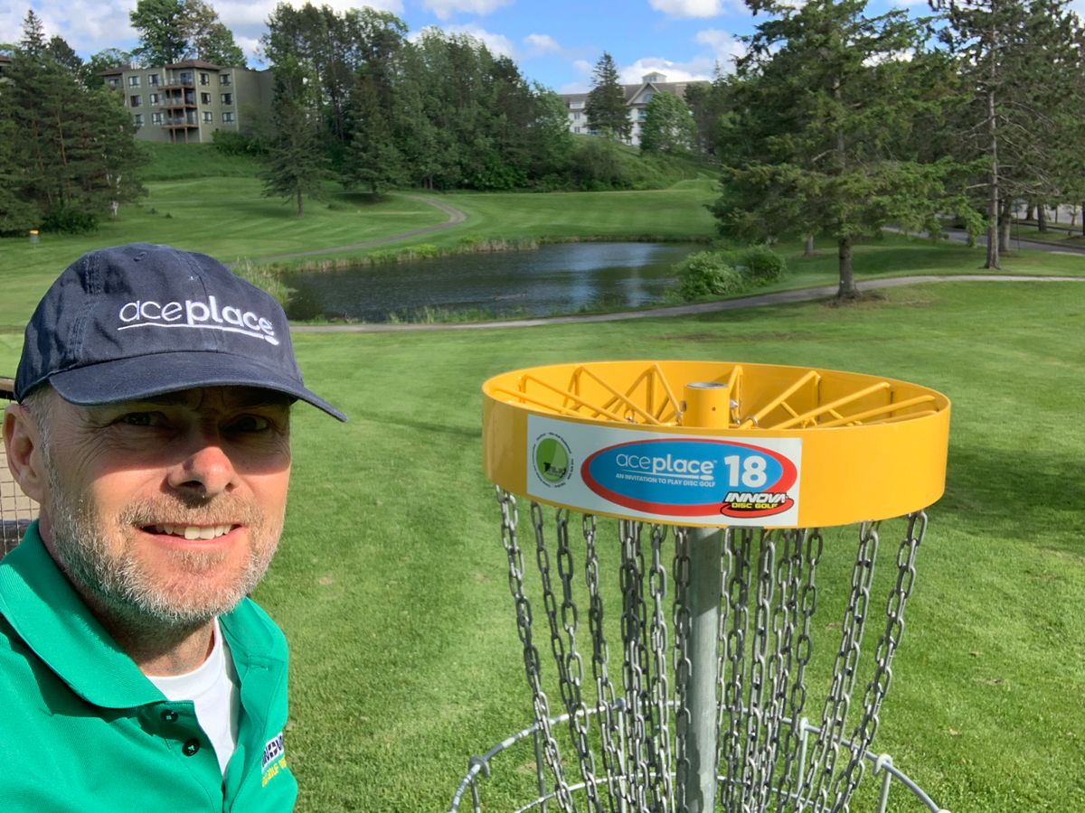 This is the first AcePlace course in Canada. Designed by Darrell Bankes of TinLid Disc Golf.