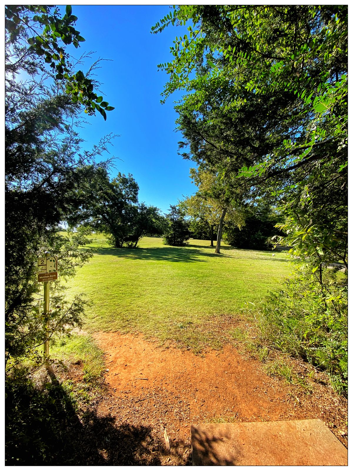 Hole 2 - throwing south