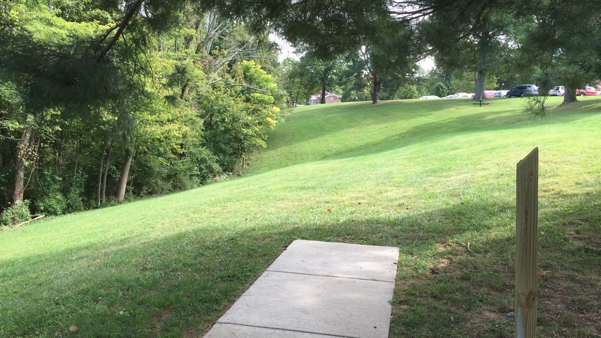Hole 9
