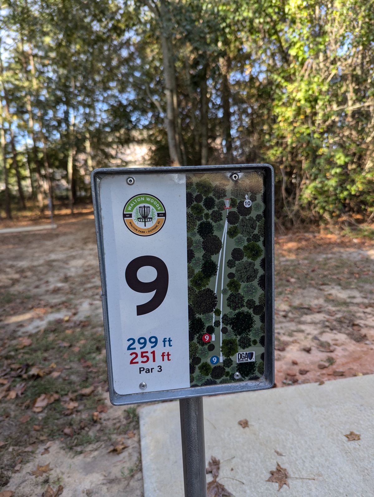 Tee sign of 9