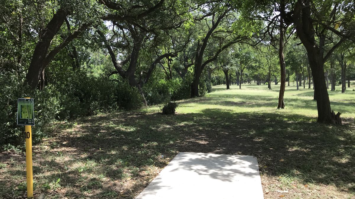 Hole 10