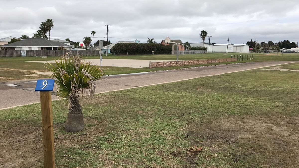 Hole 9