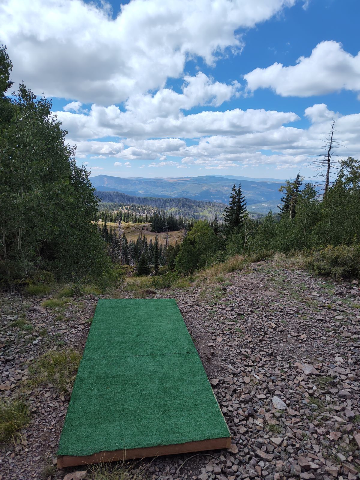 Tee of hole 1