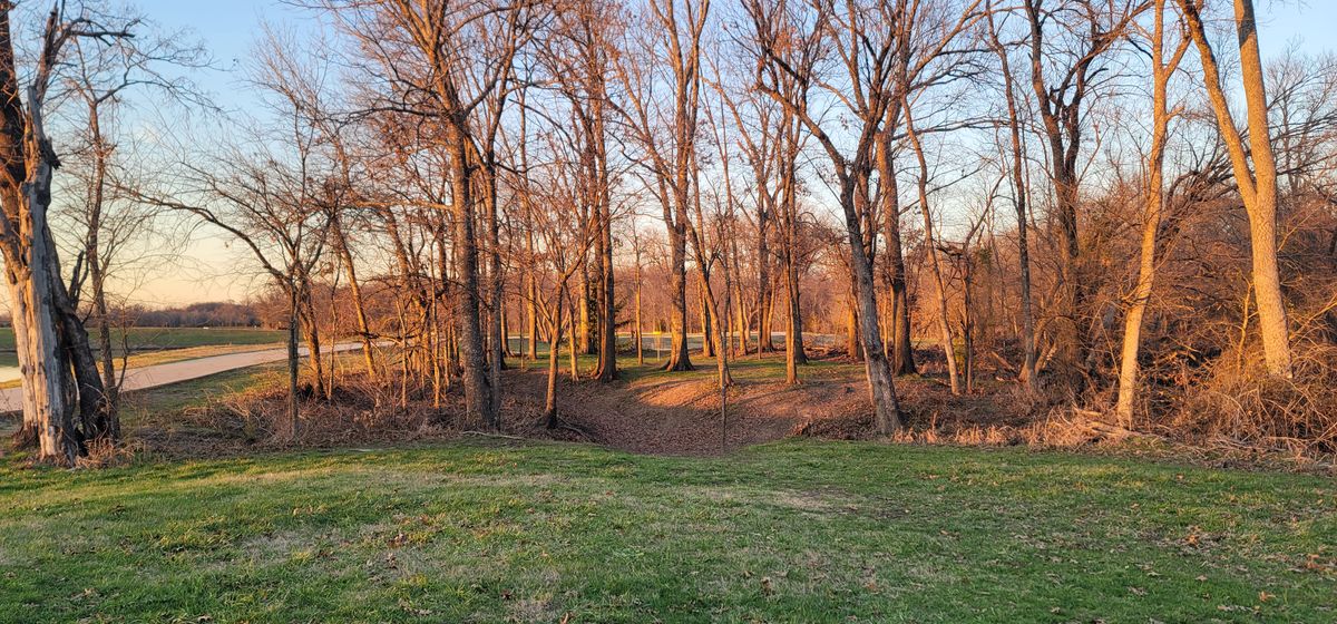 hole 10 long pin hole 9