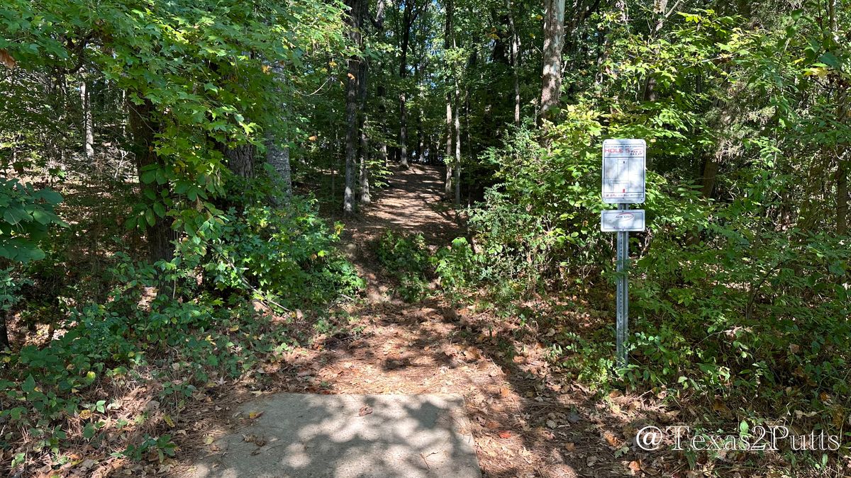 Hole 5: Across the creek, uphill fairway