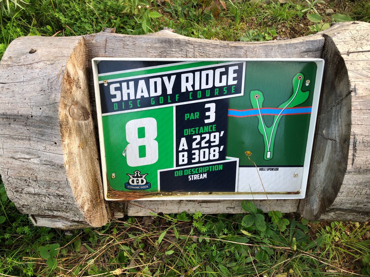 8 Tee sign