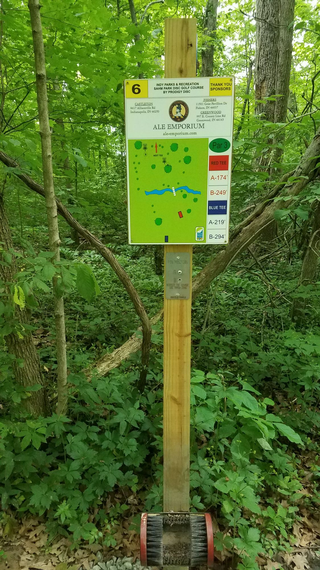 Blue #6 tee sign. Thank you Ale Emporium for the sponsorship