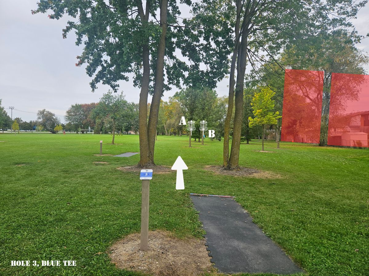 Hole 3 Blue Tee, Fence line to right OB