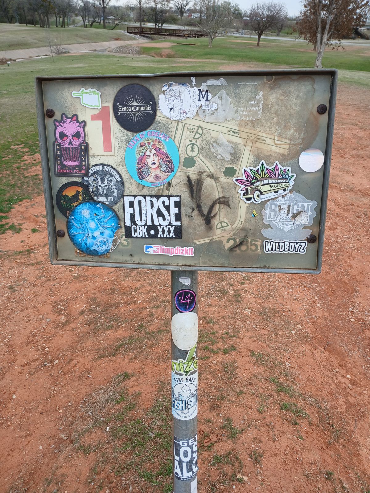 Hole 1 Sign