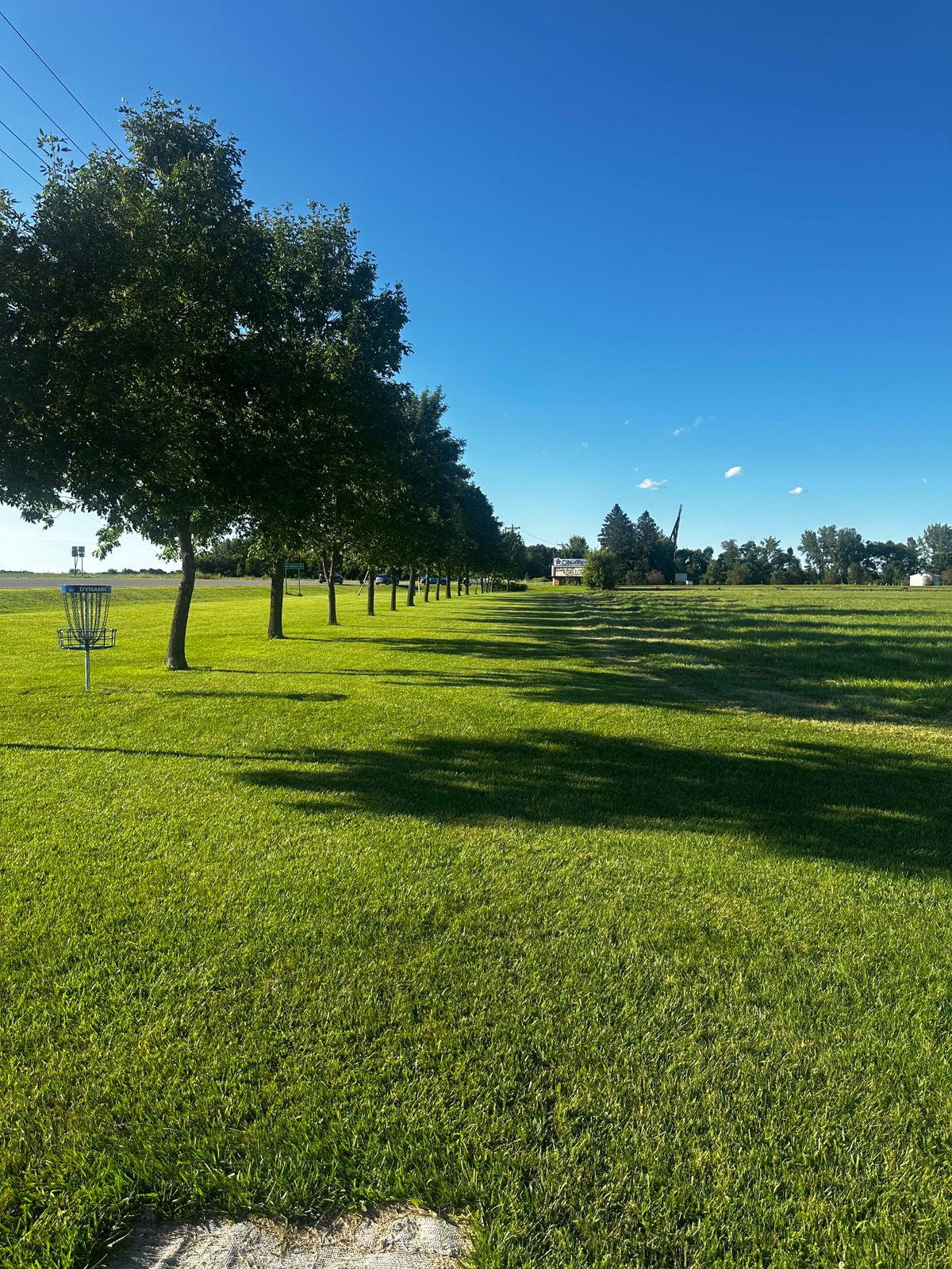 Hole 10 pin from tee box