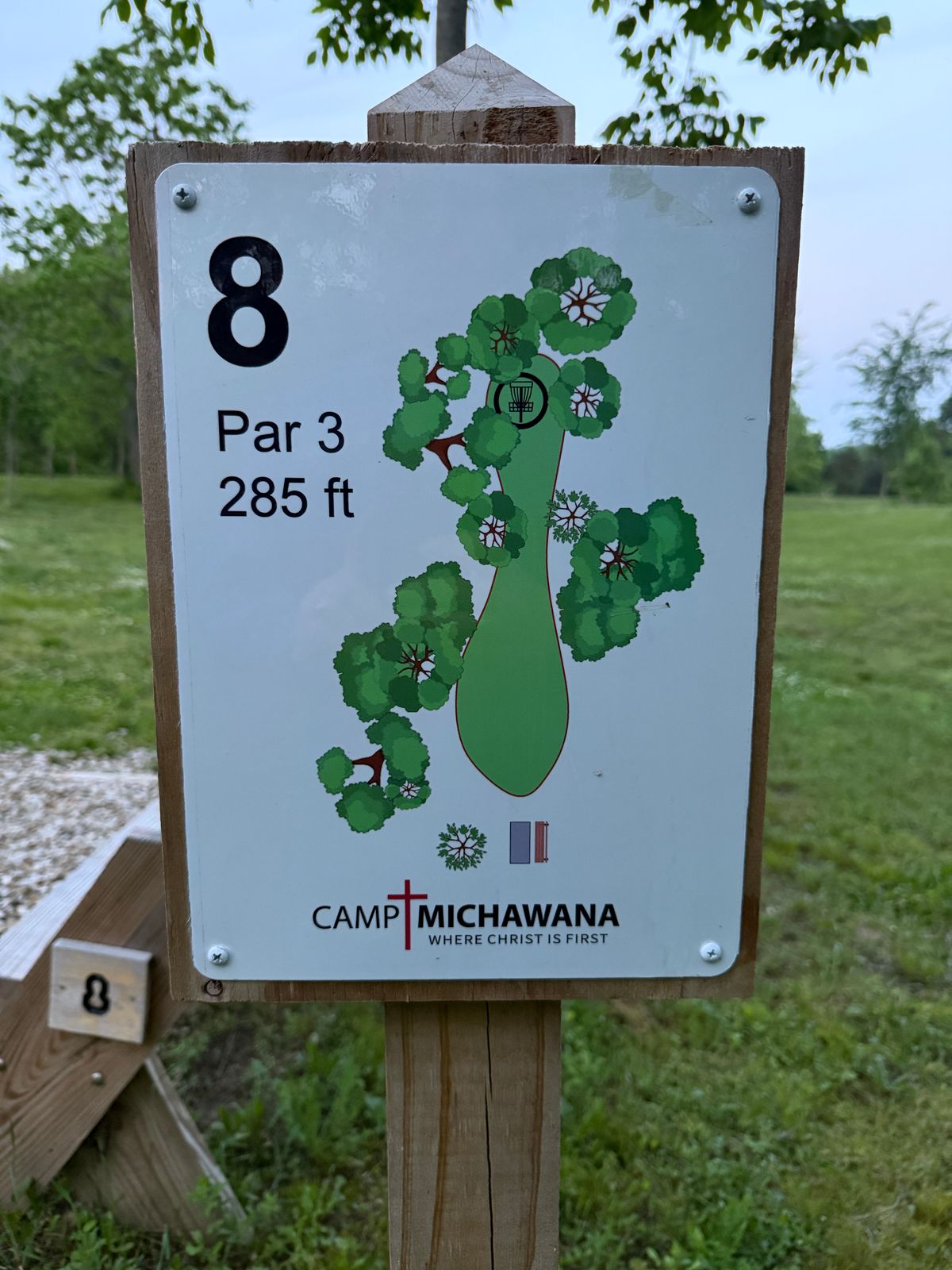Hole 8 Sign
