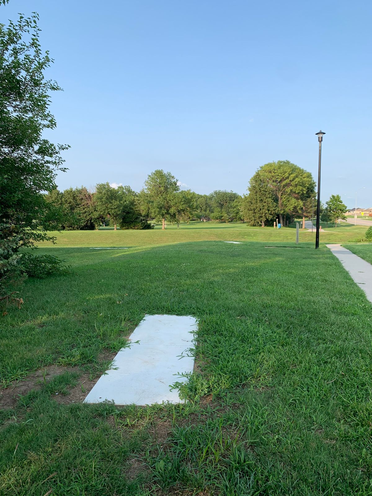 Hole 8 long pad