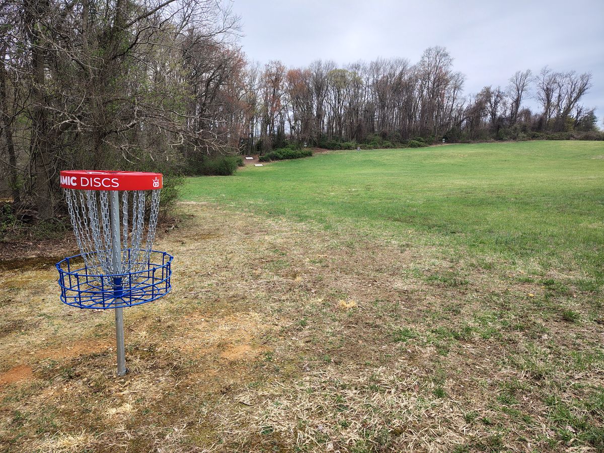 Hole 3 Red/White/Blue