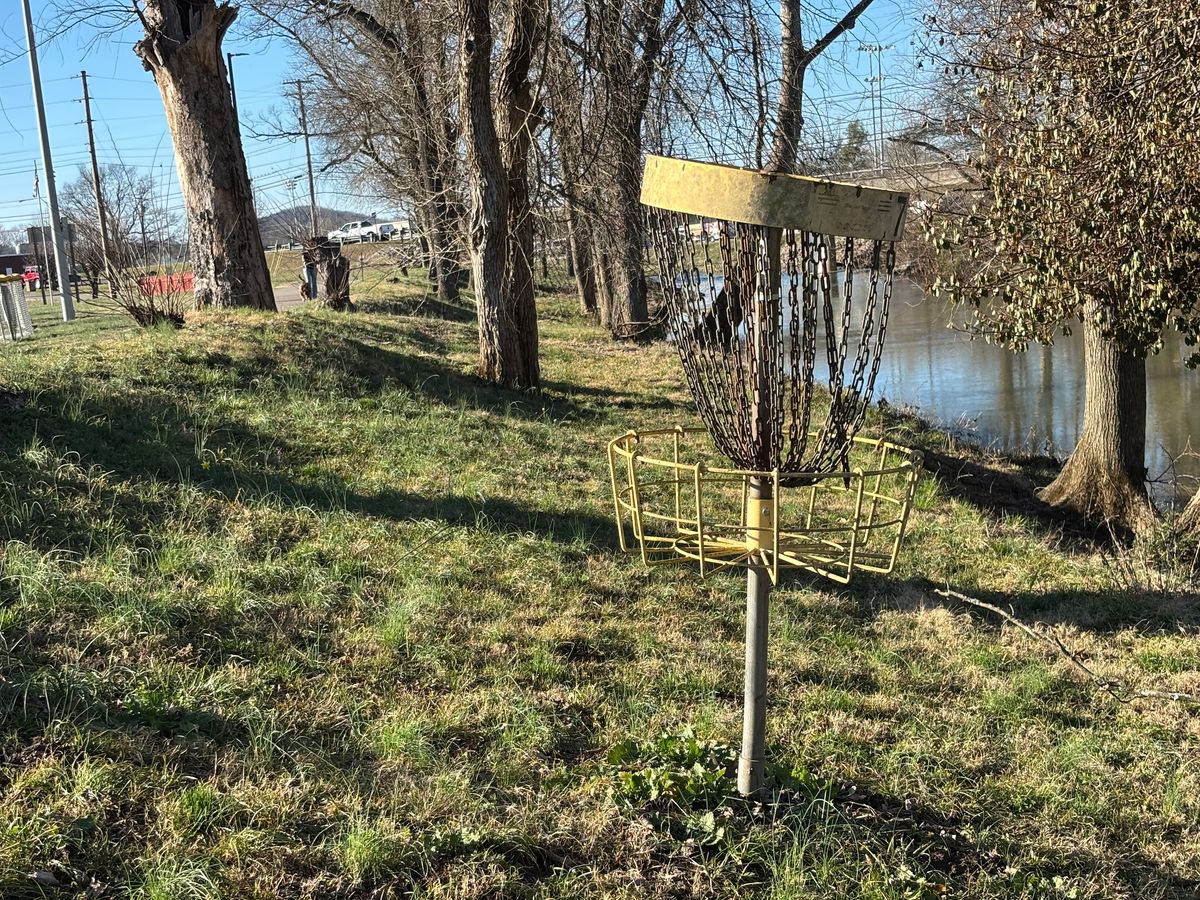 Hole #5 Basket to Teepad