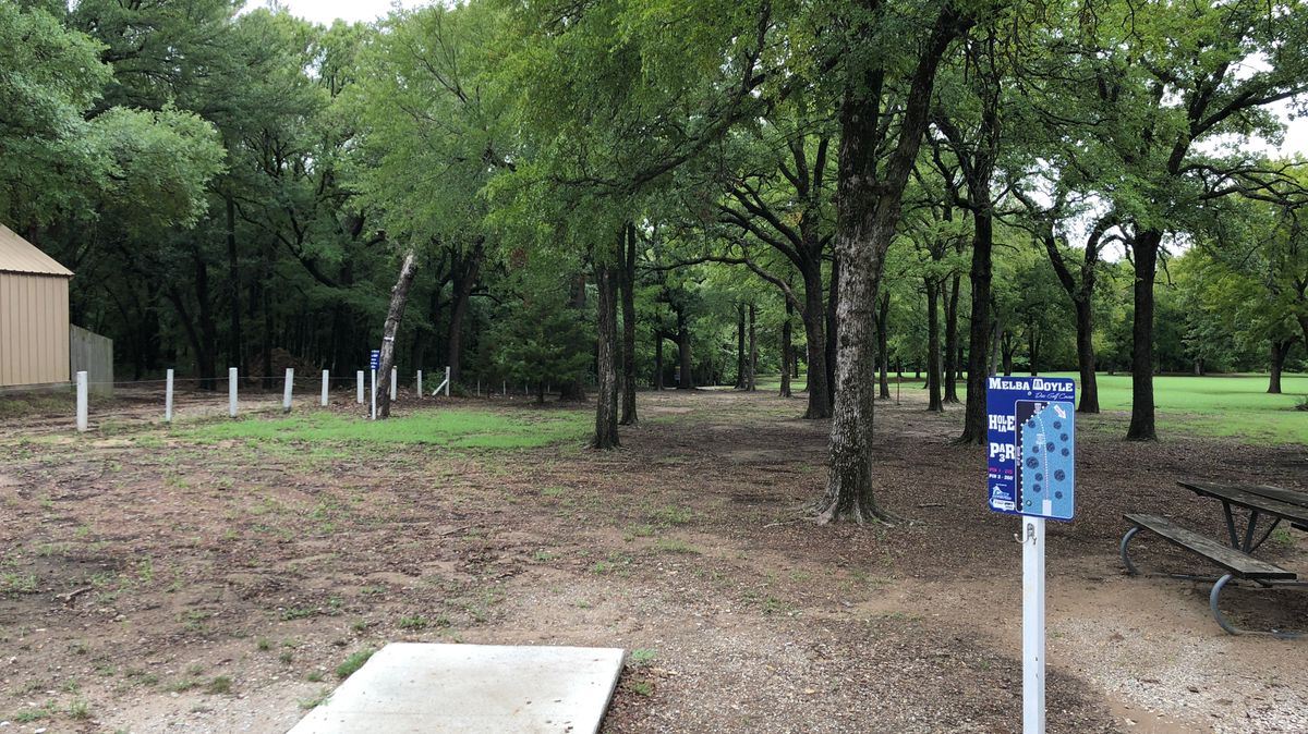 Hole 1a
