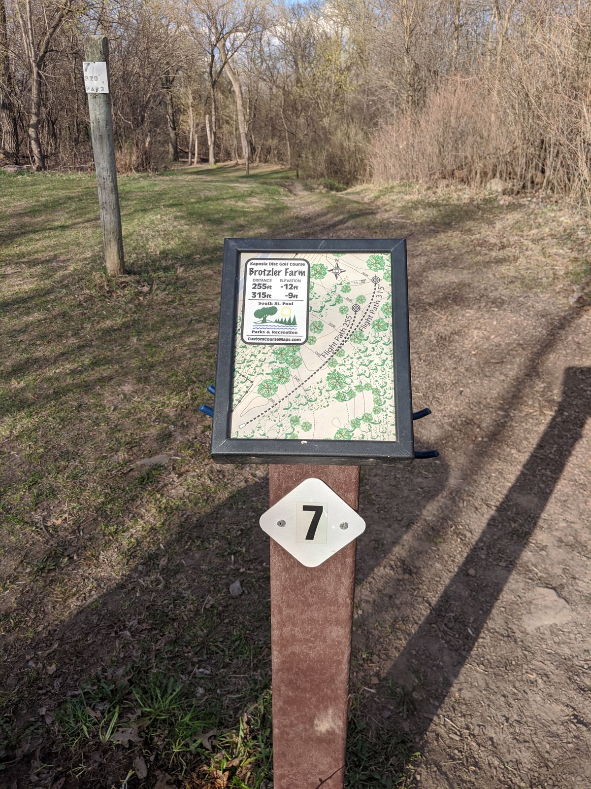 Tee 7 Brotzler Farm