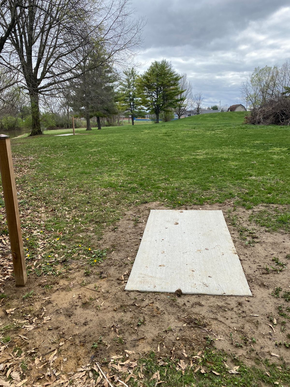 Hole 4 Tee Pad