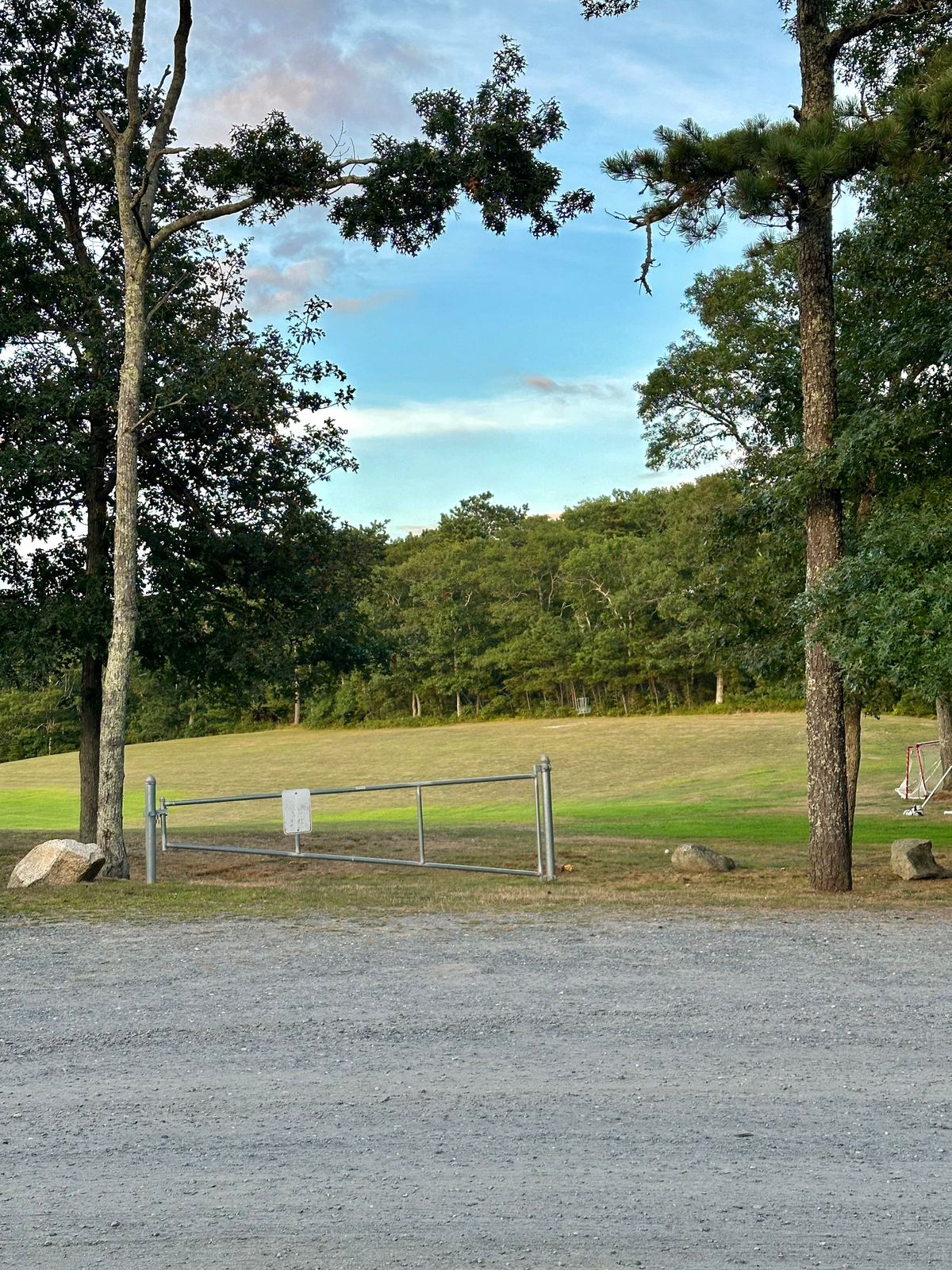Move to inside of rotary for a tree gap drive to Hole#1
Pending parked cars of course