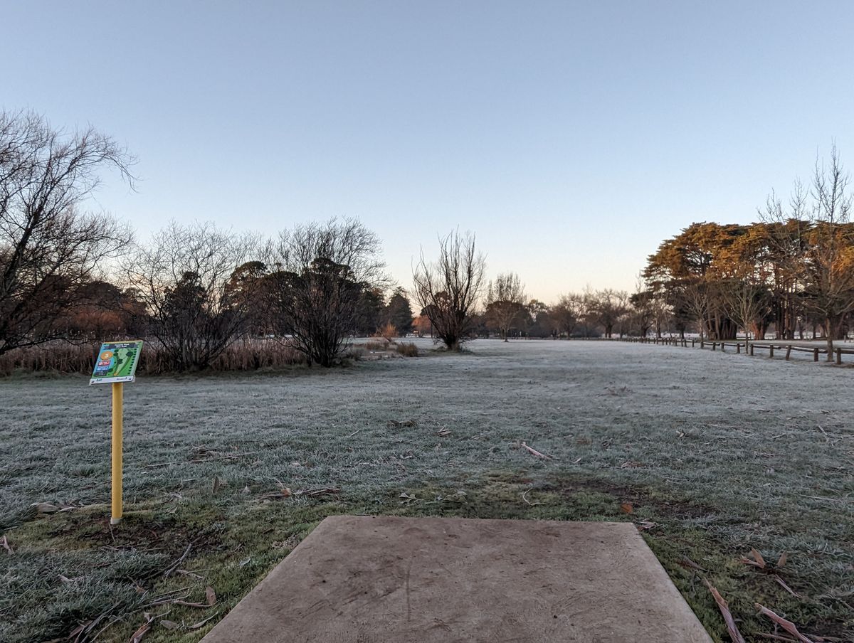 Victoria Park - Hole 3 - Winter morning frost