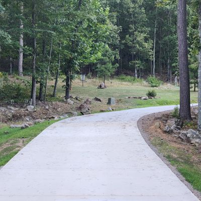 Hole 1 is directly up the driveway from Knollwood.