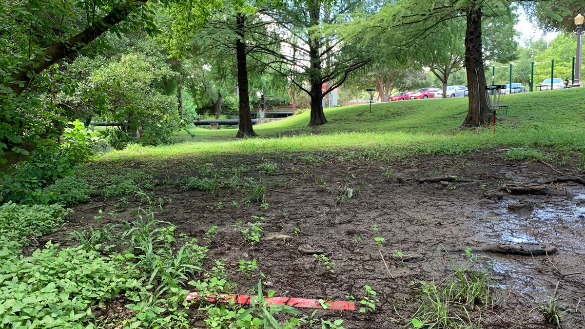 Hole 3