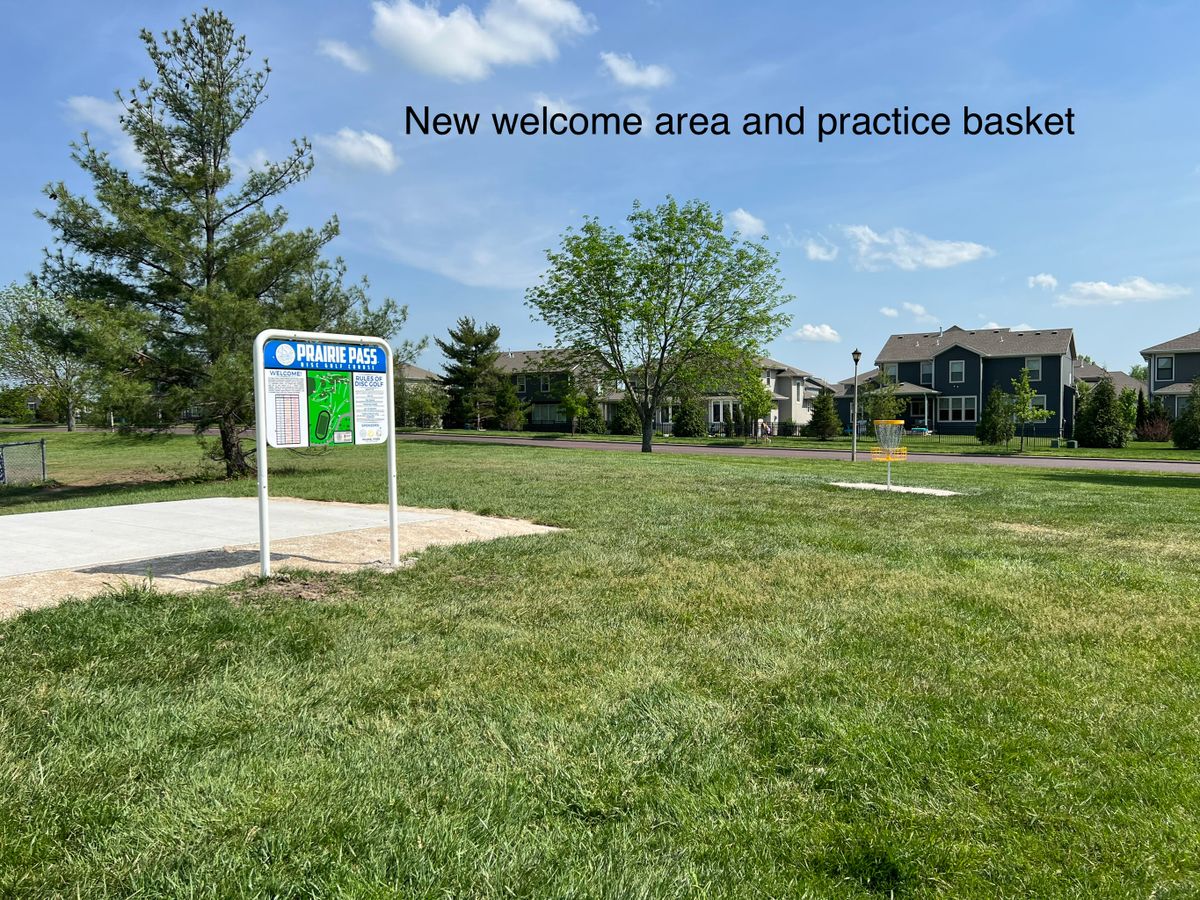 New welcome area, course map and practice basket.