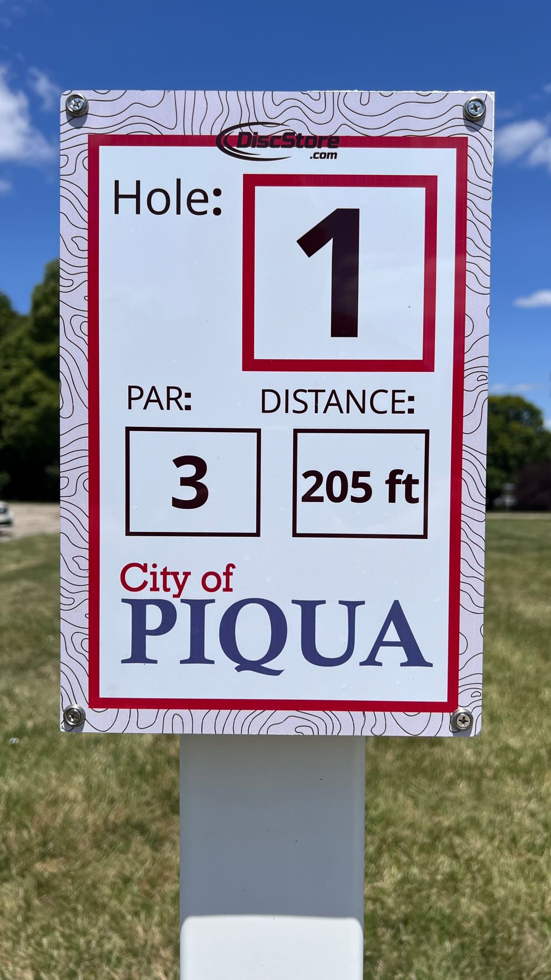 Hole 1 tee sign.