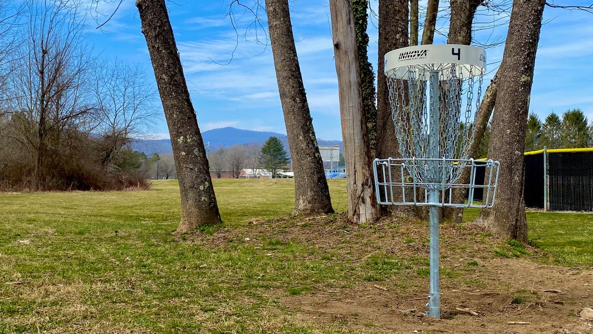 Hole 4’s green