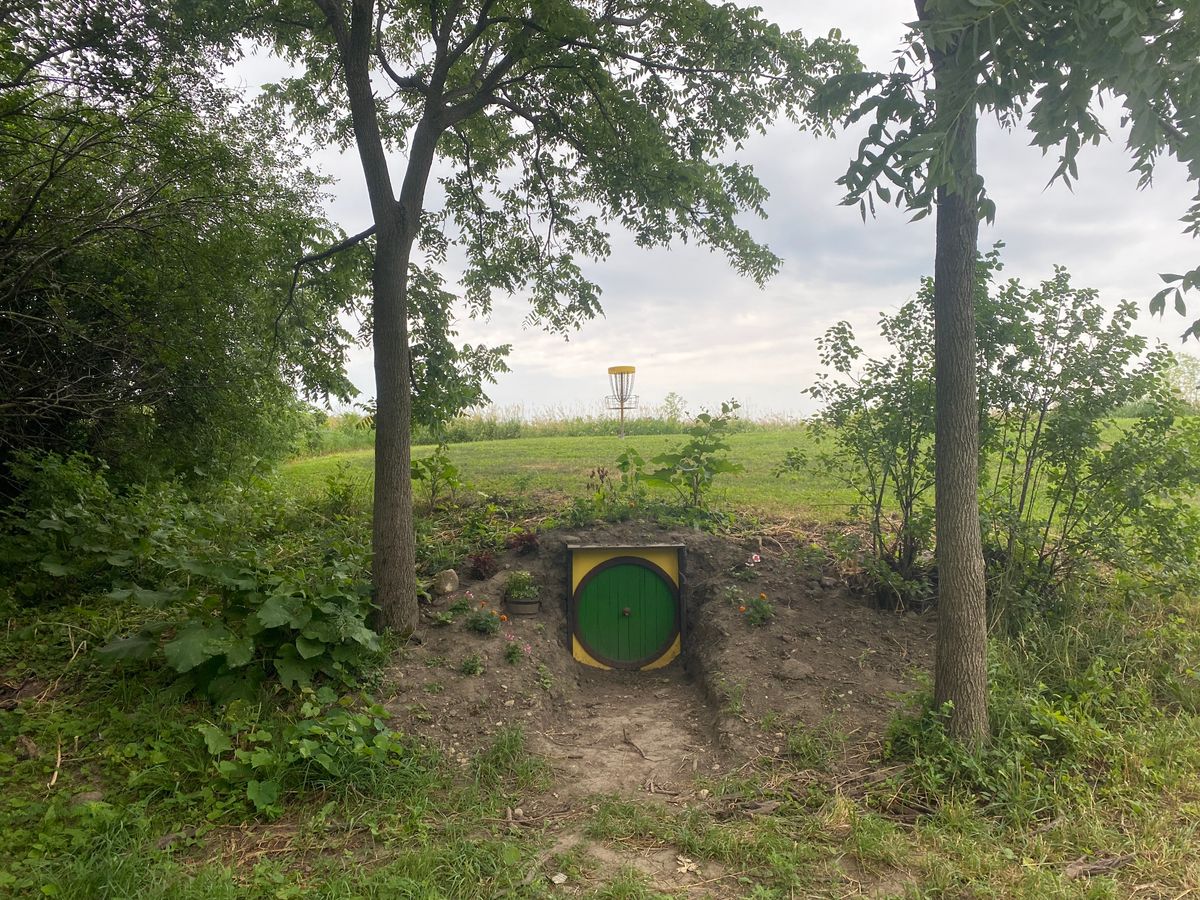 B pin on 15 has some new neighbors that moved in