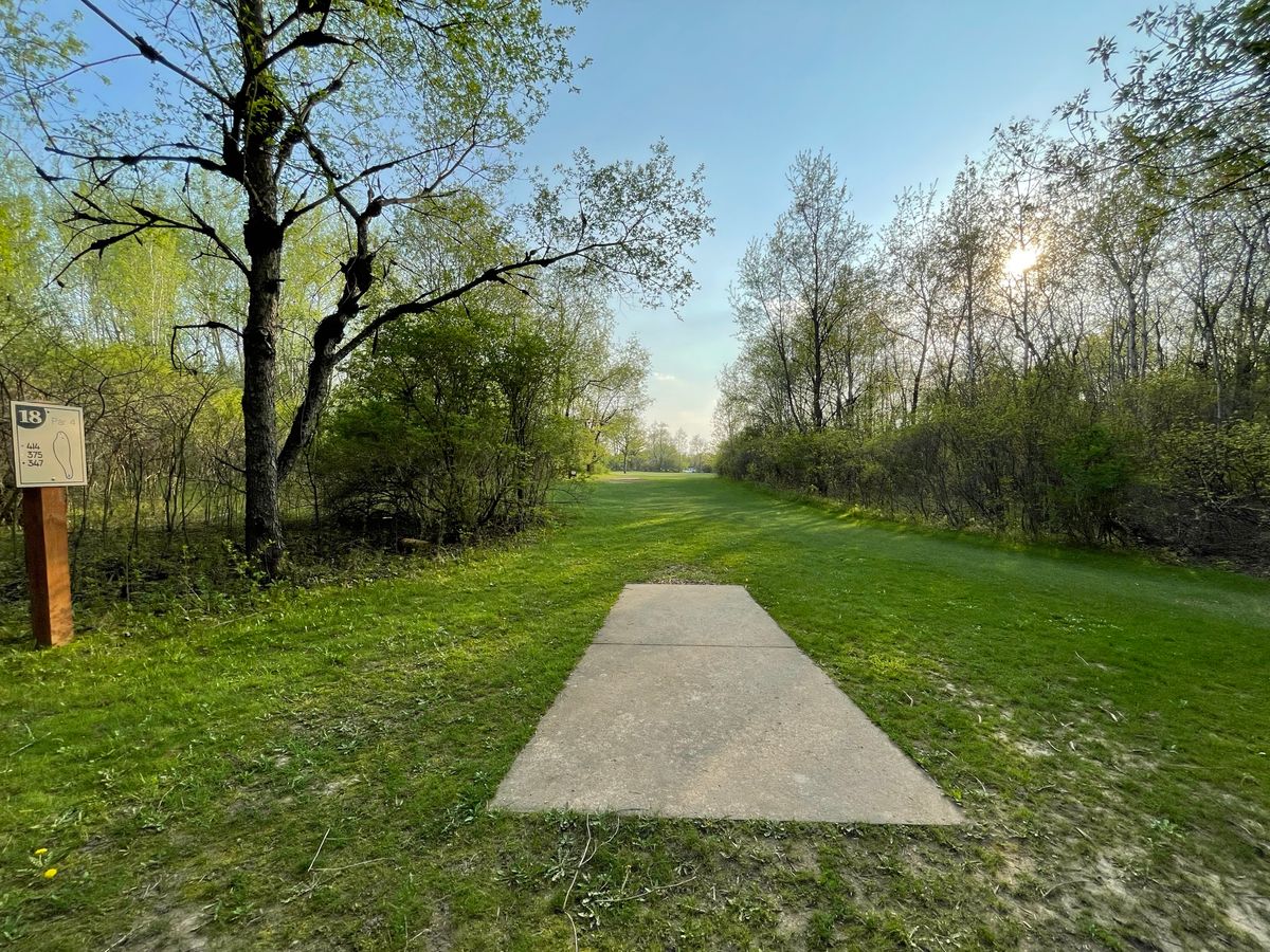 Hole 18 long tee