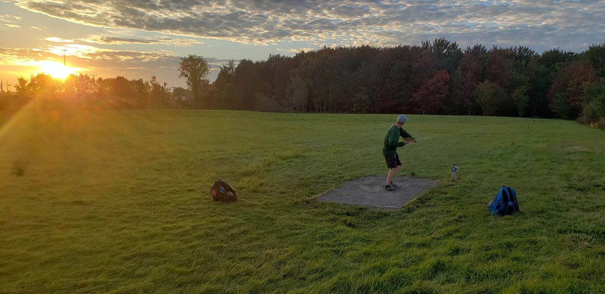 Short tee #10. Early fall season, end of a warm day.