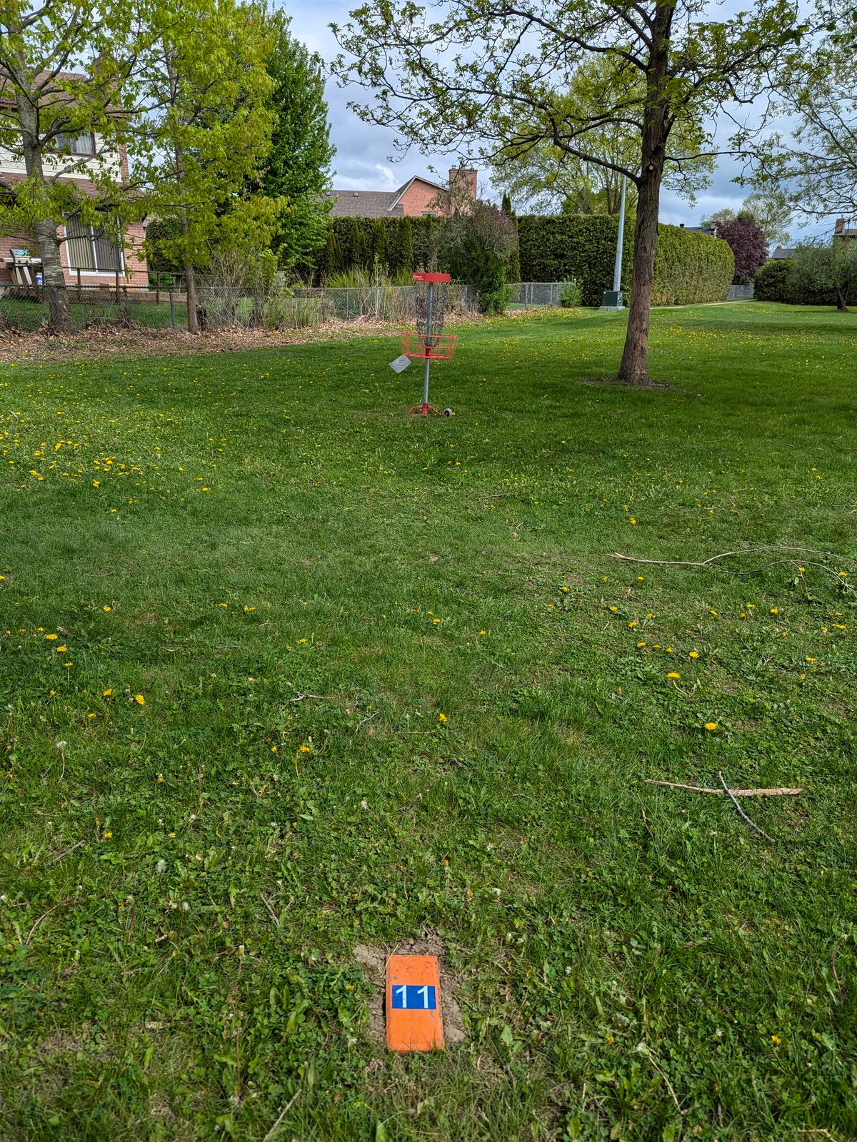 TEE 11.
*IMPORTANT: The Single Tee brick acts like a marker and you can only throw from behind the marker, not for either side or in fro