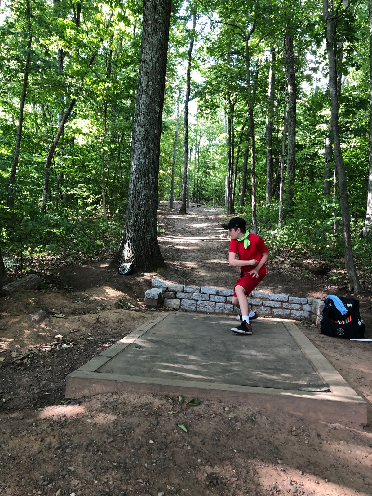 Tee 2