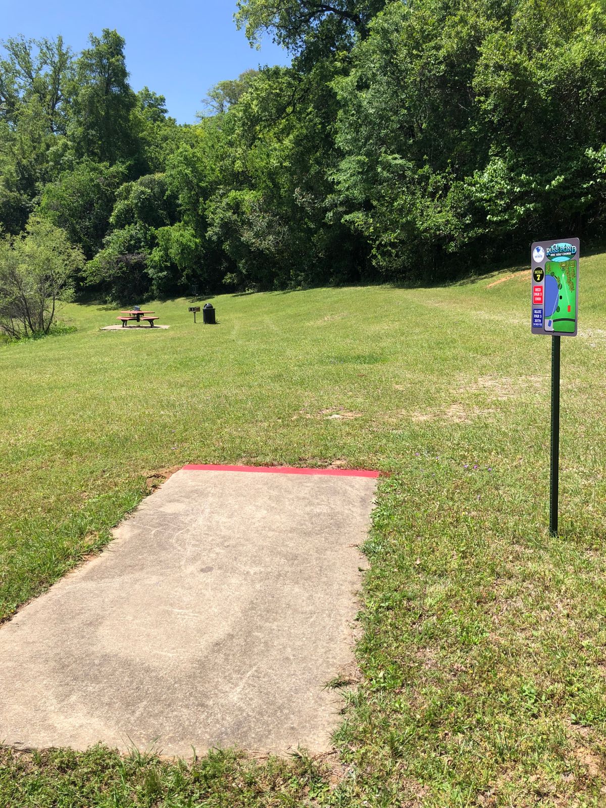 Hole 7 Red Tee Pad