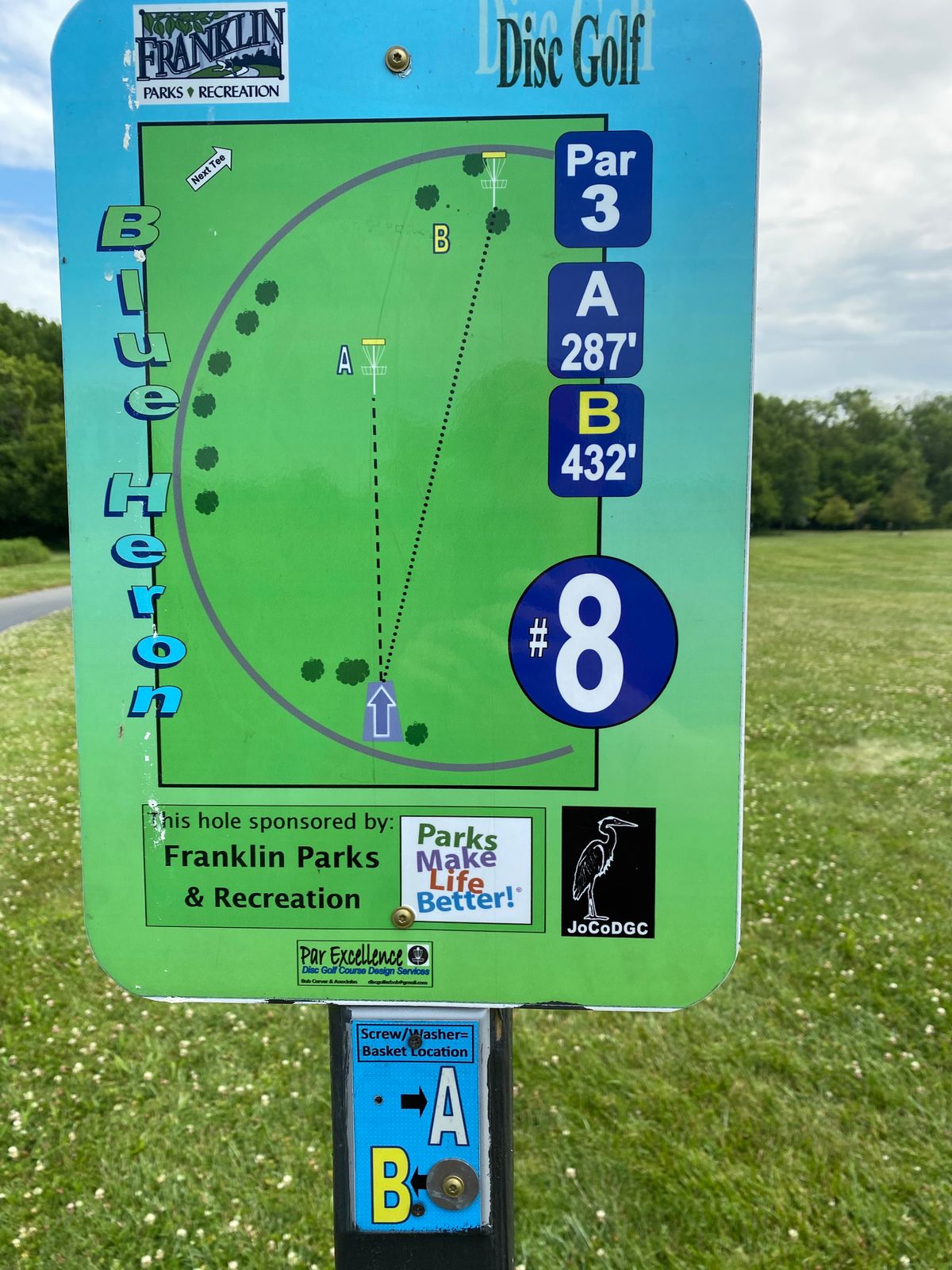 Hole 8 (Sign)