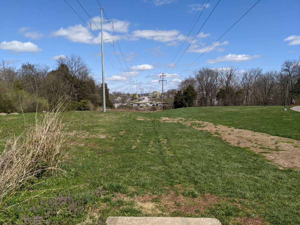 Hole 1 is a great starting hole.  One of the few holes with no trees allows you to let loose and build confidence before heading into the woods.