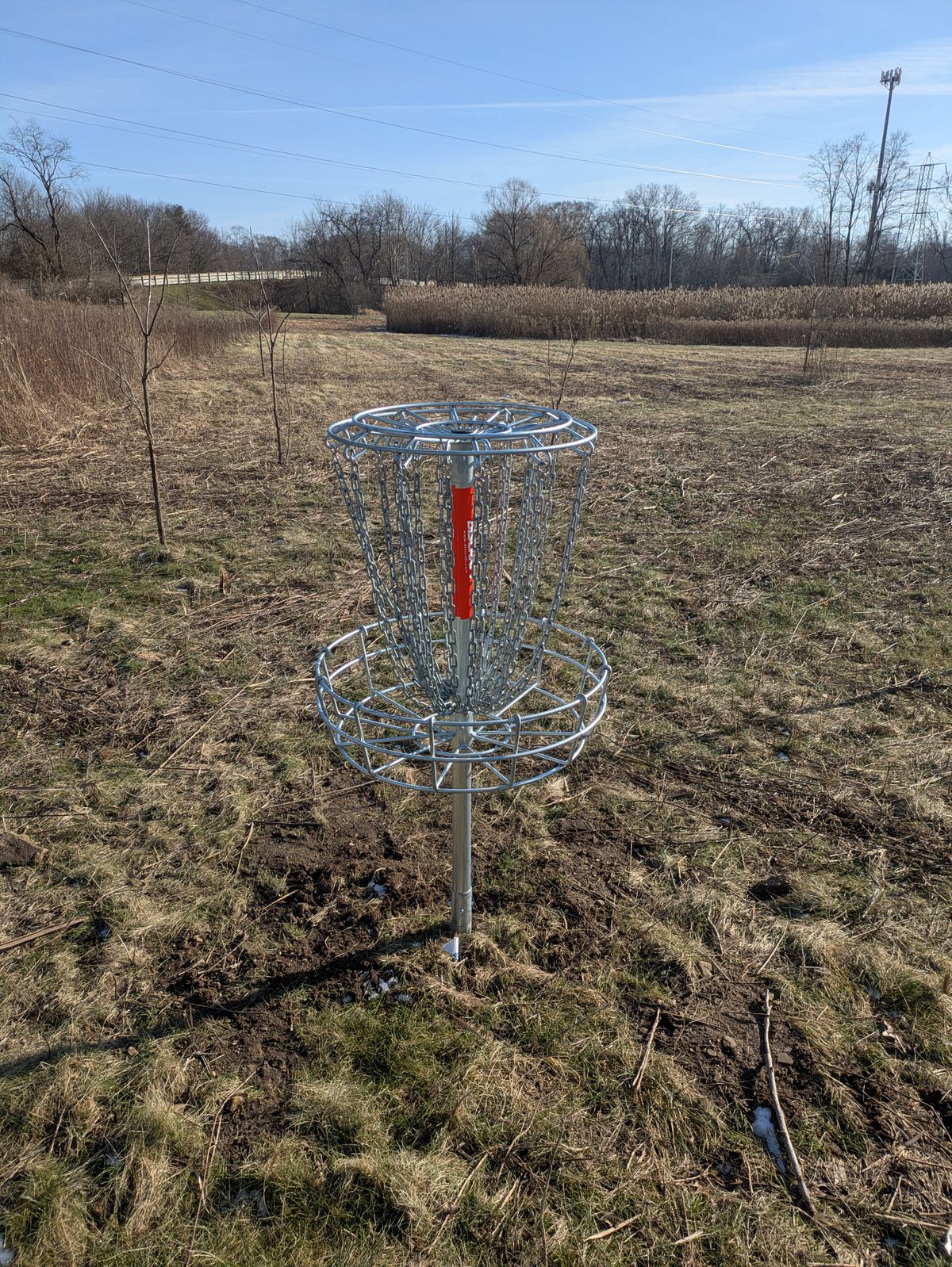 Hole 6 basket