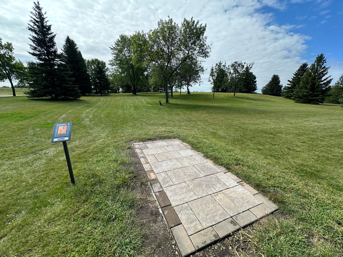 Tee pad 8